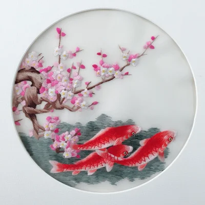 Needlework Embroidery Chinese Silk Pattern Finished Double-side Fish Works Round 20cm for Bag Clothing Fan Decoration Ornaments
Needlework Embroidery Chinese Silk Pattern Finished Double-side Fish Works Round 20cm for Bag Clothing Fan Decoration Ornaments