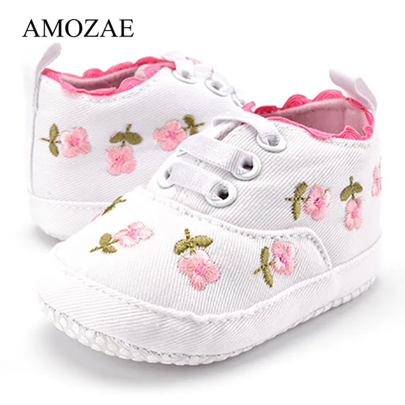 Newborn First Walker Embroidery Floral Baby Shoes Spring Autumn Cute Infant Toddler Baby Girls Anti-slip Footwear
Newborn First Walker Embroidery Floral Baby Shoes Spring Autumn Cute Infant Toddler Baby Girls Anti-slip Footwear