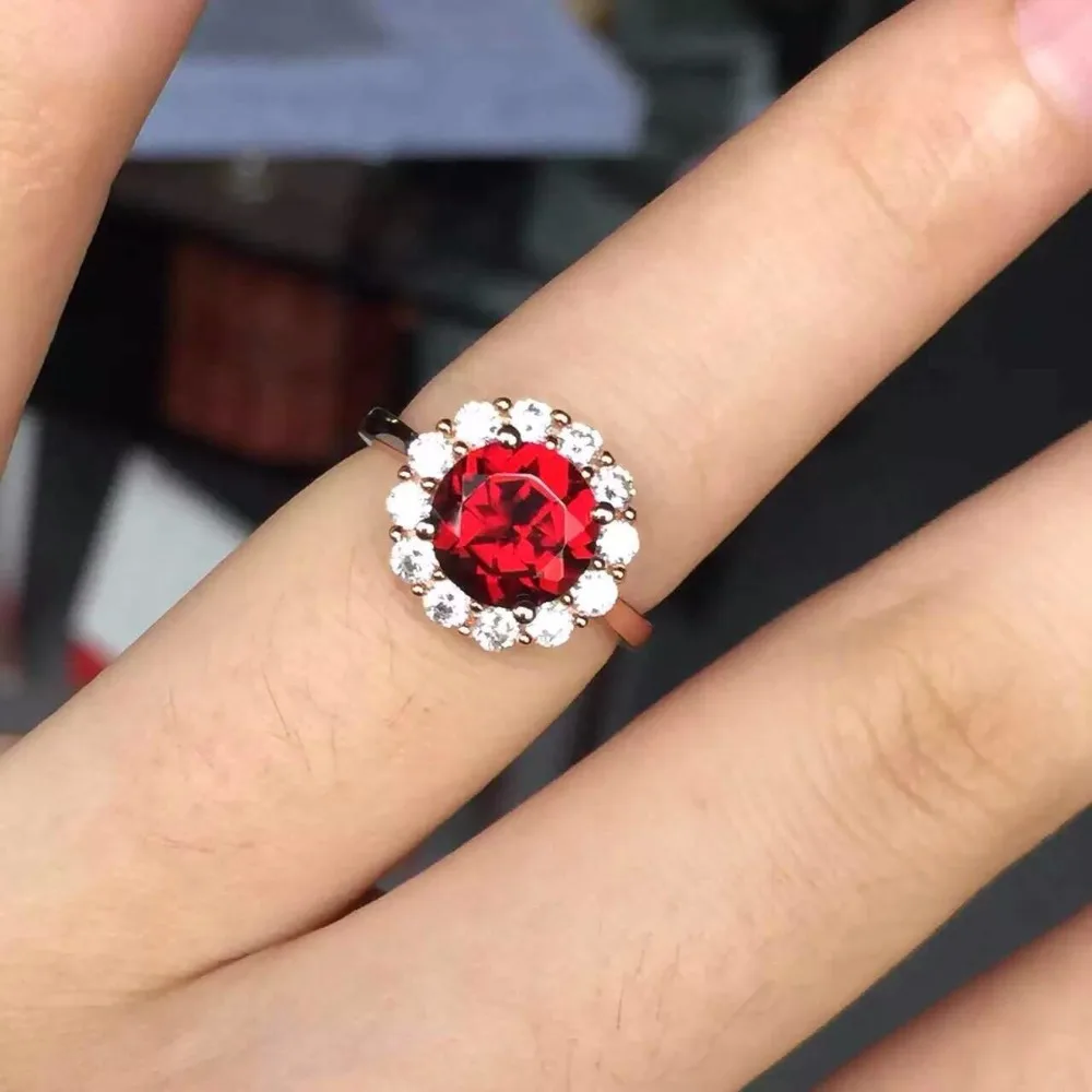 KJJEAXCMY fine jewelry Sunflowers women's ring 925 silver inlaid natural garnet wholesale ladies
KJJEAXCMY fine jewelry Sunflowers women's ring 925 silver inlaid natural garnet wholesale ladies