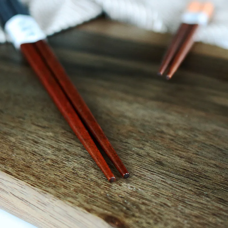 #40 2 Pairs Handmade Japanese Natural Chestnut Wood Chopsticks Set Value Gift Bamboo chopsticks palillos comer hot sale
#40 2 Pairs Handmade Japanese Natural Chestnut Wood Chopsticks Set Value Gift Bamboo chopsticks palillos comer hot sale