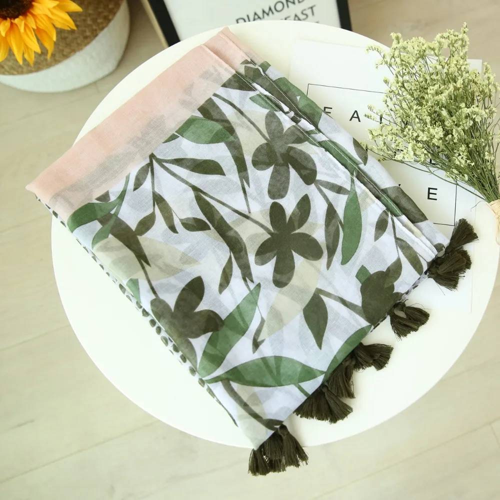 2018 Fashion Tree Leaf Print Tassel Scarves And Shawls Women Leaves And Polka Tassel Scarf Muffler Wraps Hijab Free Shipping
2018 Fashion Tree Leaf Print Tassel Scarves And Shawls Women Leaves And Polka Tassel Scarf Muffler Wraps Hijab Free Shipping