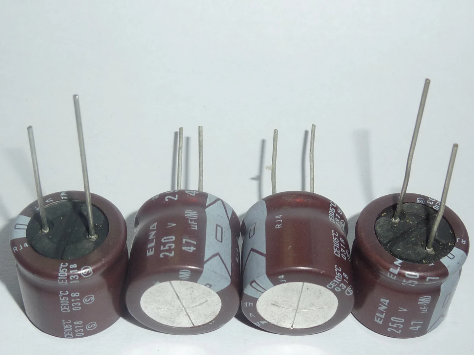 10 шт. 47 мкФ 250V ELNA Япония RJ4 серии 18x18 мм 250V47uF аудио конденсатор|audio capacitor|47uf 250velna audio
