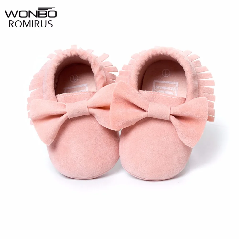 NEW Styles Baby Soft Flock Tassel Moccasins Girl Moccs Baby Booties Shoes Moccasin design baby shoes Newborn shoes Pink color
NEW Styles Baby Soft Flock Tassel Moccasins Girl Moccs Baby Booties Shoes Moccasin design baby shoes Newborn shoes Pink color