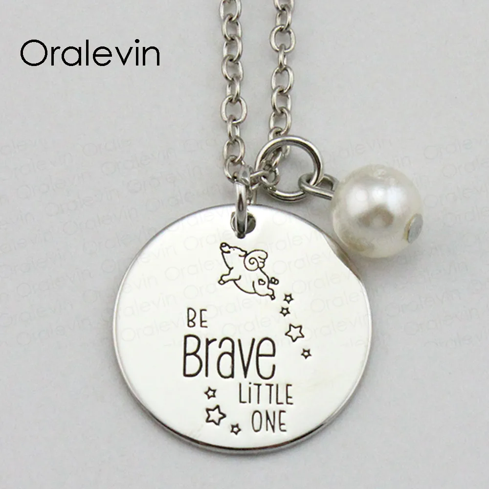 Вдохновляющие Подвески BE BRAVE LITTLE ONE с ручной гравировкой, подвеска на заказ, ожерелье для женщин, подарочные украшения, 10 шт./лот, # LN2017
Вдохновляющие Подвески BE BRAVE LITTLE ONE с ручной гравировкой, подвеска на заказ, ожерелье для женщин, подарочные украшения, 10 шт./лот, # LN2017