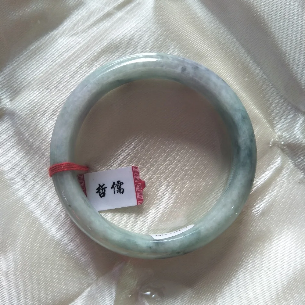 Gift A Certificate Natural Jadeite Bracelet Natural Light Green Dual-color 54-62mm Princess Bracelet Jewelry Gift
Gift A Certificate Natural Jadeite Bracelet Natural Light Green Dual-color 54-62mm Princess Bracelet Jewelry Gift