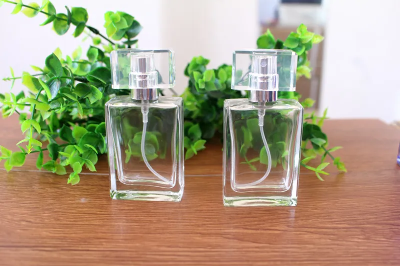 5pcs/lot 30ml Hot sales promotion Glass spray bottle &Perfumes bottles Portable Refillable essential oil bottle
5pcs/lot 30ml Hot sales promotion Glass spray bottle &Perfumes bottles Portable Refillable essential oil bottle