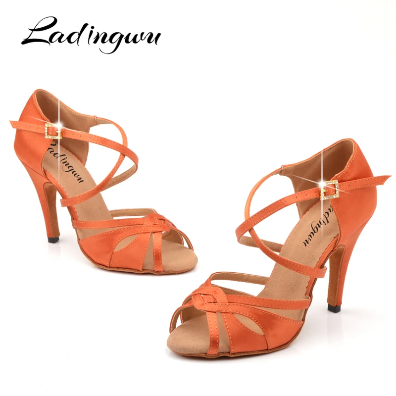 Ladingwu Red-brown satin Salsa Dance Shoes Latin Women Dancce Sandals Indoor Soft Bottom Ballroom Dancing Shoes Rhinestone buckl
Ladingwu Red-brown satin Salsa Dance Shoes Latin Women Dancce Sandals Indoor Soft Bottom Ballroom Dancing Shoes Rhinestone buckl