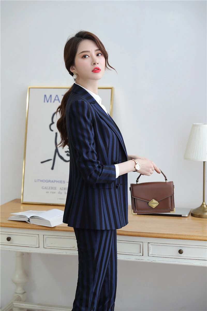 Fashion Striped Formal Women Business Suits With Jackets and Pencil Pants OL Styles Ladies Office Blazers Pantsuits Plus Size
Fashion Striped Formal Women Business Suits With Jackets and Pencil Pants OL Styles Ladies Office Blazers Pantsuits Plus Size