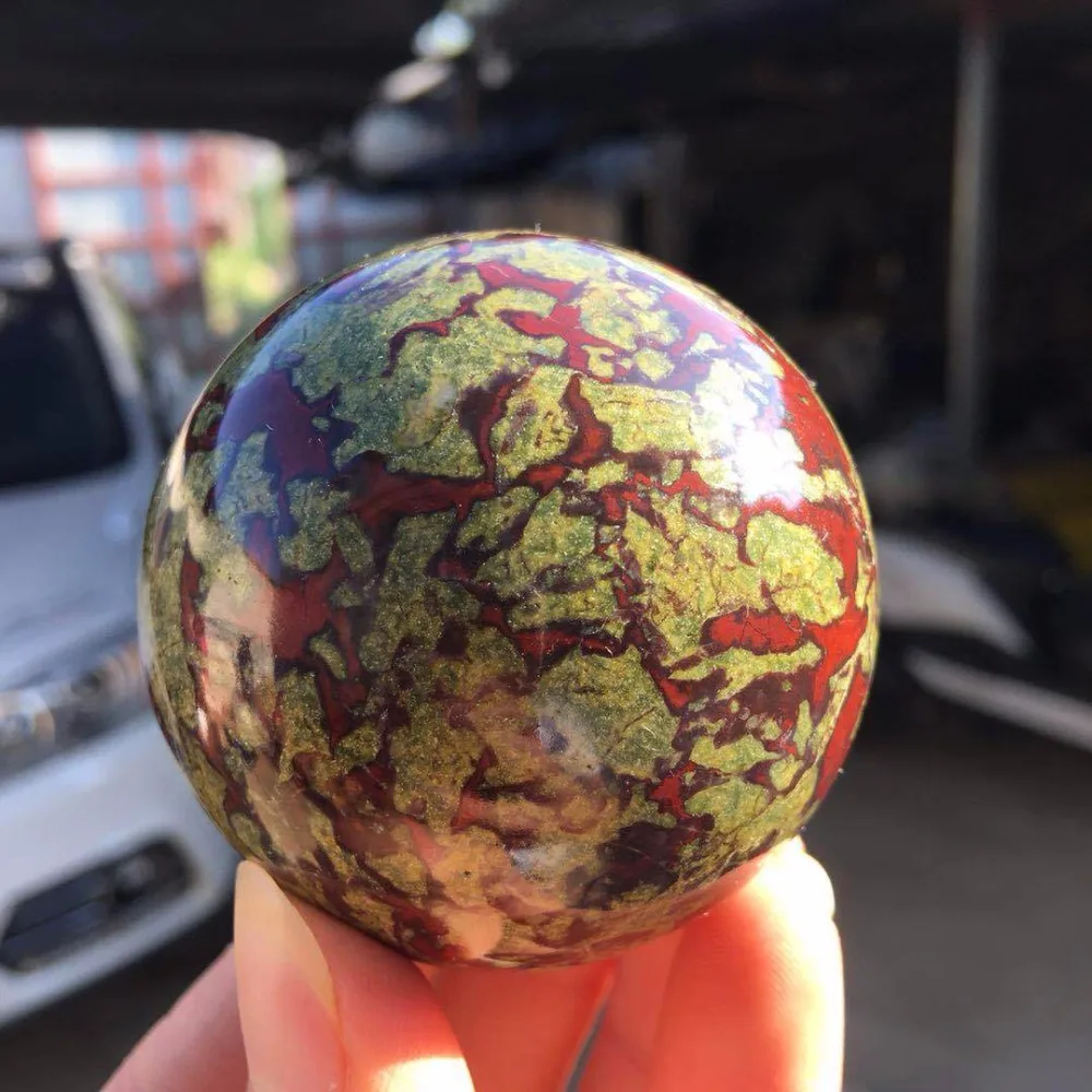 40-70mm Natural Dragon Blood Stone Jasper Crystal sphere ball healing +Ball seat
40-70mm Natural Dragon Blood Stone Jasper Crystal sphere ball healing +Ball seat