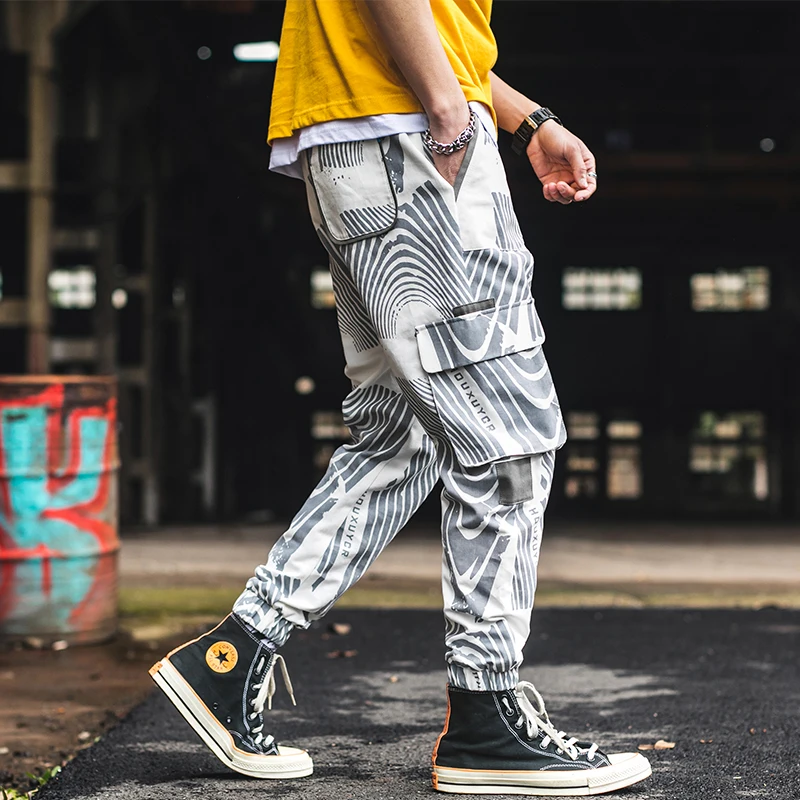 2019 New Men Harem Pants Streetwear Fashion Printed Trousers Hip Hop Joggers Ankle-Length Pants drop shipping LBZ62
2019 New Men Harem Pants Streetwear Fashion Printed Trousers Hip Hop Joggers Ankle-Length Pants drop shipping LBZ62