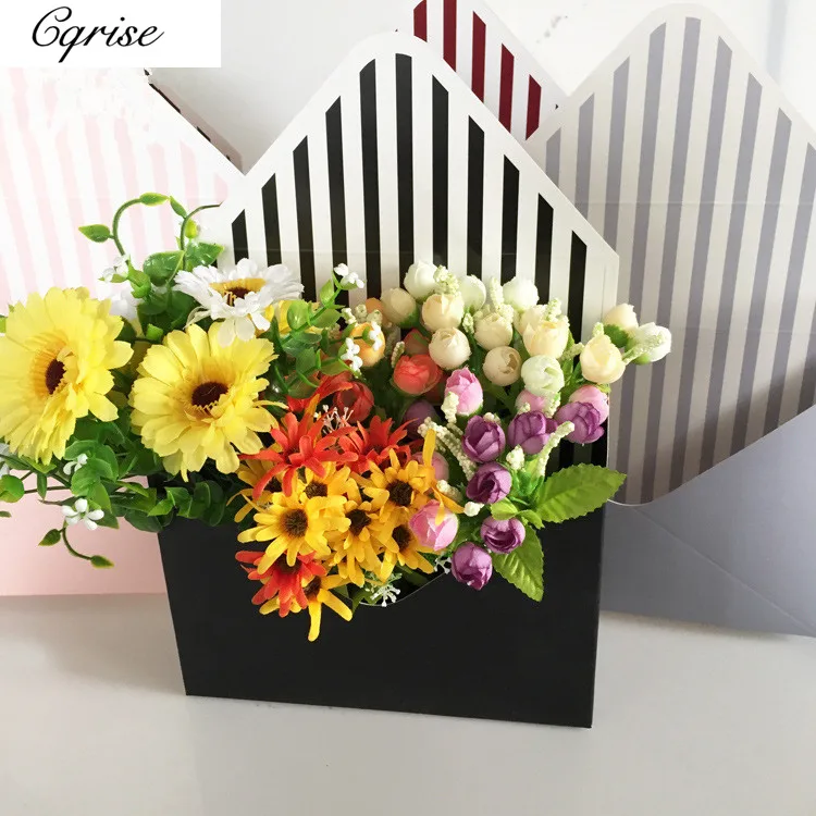 2pcs Wrapping Gift Case Foldable Flower Box Envelope Shape Gift Box Paper Flower Box Shop Living Room Valentine'S Day DIY Vase
2pcs Wrapping Gift Case Foldable Flower Box Envelope Shape Gift Box Paper Flower Box Shop Living Room Valentine'S Day DIY Vase