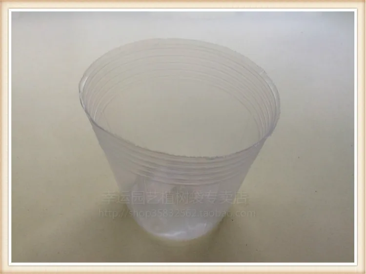 50 pcs high quality nursery seedlings Pots transparent collection bags nursery garden supply delivery free taille8 * 8 * 5.4
50 pcs high quality nursery seedlings Pots transparent collection bags nursery garden supply delivery free taille8 * 8 * 5.4