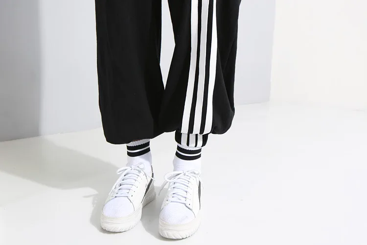 Bodysuit Women Limited Patchwork Catsuit Body Europe And The New 2020 Summer Temperament Personality Sleeveless Wide Leg Pants
Bodysuit Women Limited Patchwork Catsuit Body Europe And The New 2020 Summer Temperament Personality Sleeveless Wide Leg Pants