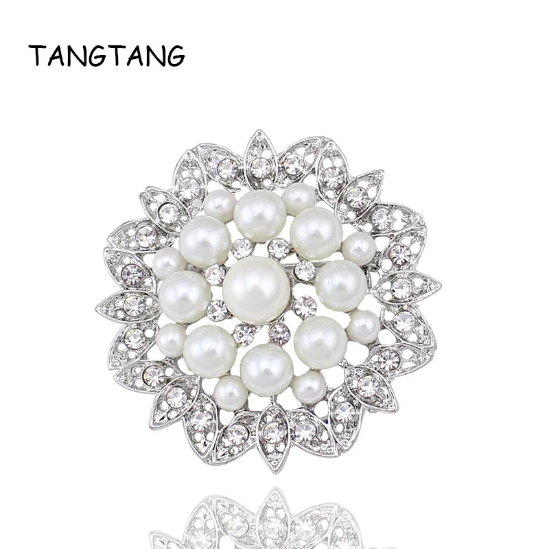 Pearl Brooch Fashion White Imitation Pearl Rhinestone Crystal Flower Bridal Brooch Pins Handmade For Wedding Hot Item NO.: FB019
Pearl Brooch Fashion White Imitation Pearl Rhinestone Crystal Flower Bridal Brooch Pins Handmade For Wedding Hot Item NO.: FB019
