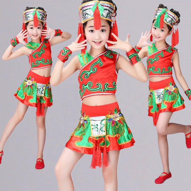 Китайский народный танцевальный костюм для детей Hmong Китайская национальная одежда для девочек Miao танцевальный костюм для сцены 89
Китайский народный танцевальный костюм для детей Hmong Китайская национальная одежда для девочек Miao танцевальный костюм для сцены 89