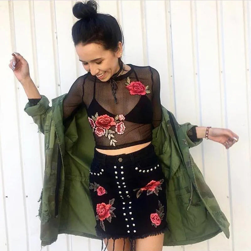 Sexy Rose Embroidered T-shirt Summer Female Black T-shirts Women Harajuku Top o-neck long sleeve hollow gauze T-shirts
Sexy Rose Embroidered T-shirt Summer Female Black T-shirts Women Harajuku Top o-neck long sleeve hollow gauze T-shirts