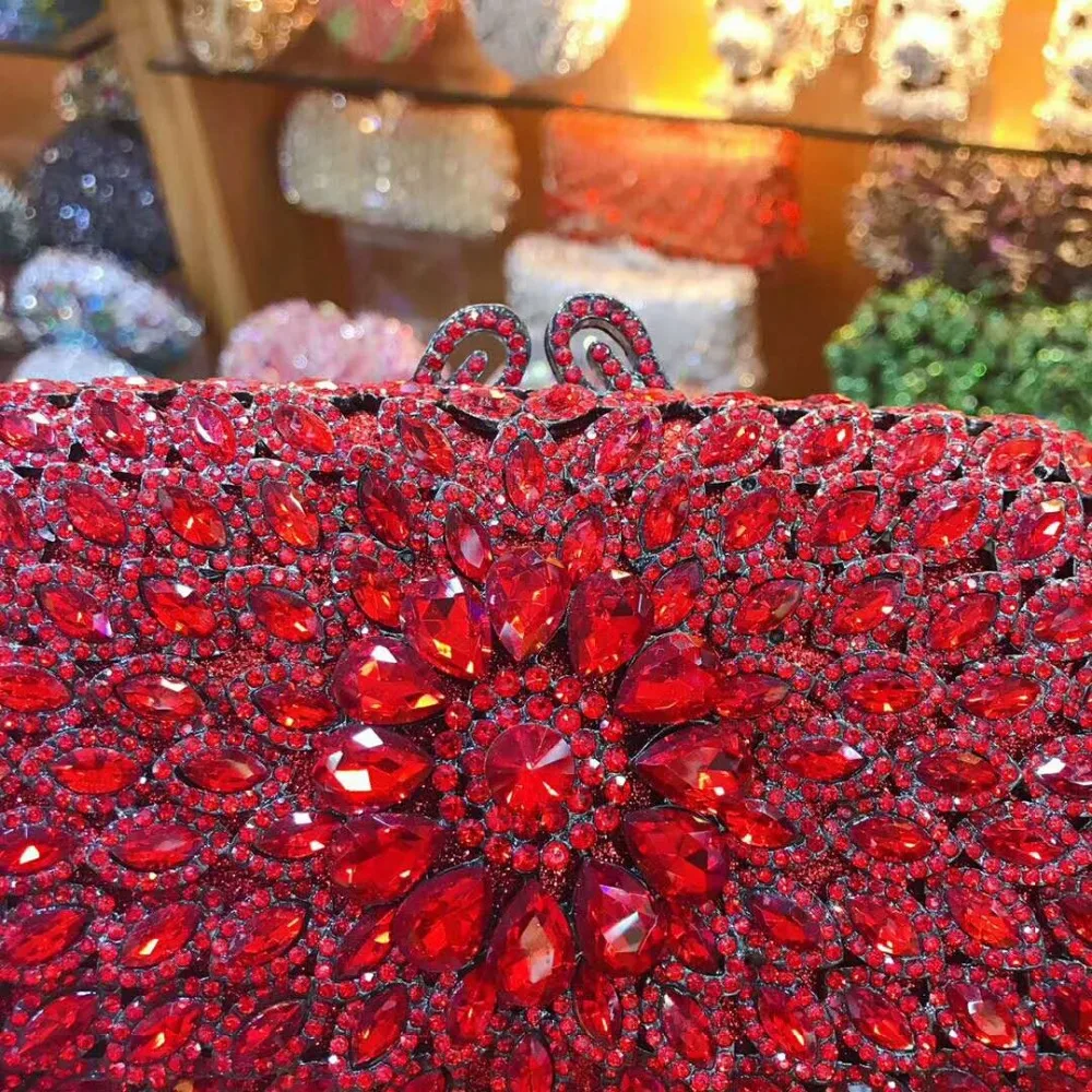 

XIYUAN Flower RED Crystal Diamond Evening Clutches Bag Wedding Party Prom banquet Clutch Bag Purse pochette for soiree Handbag