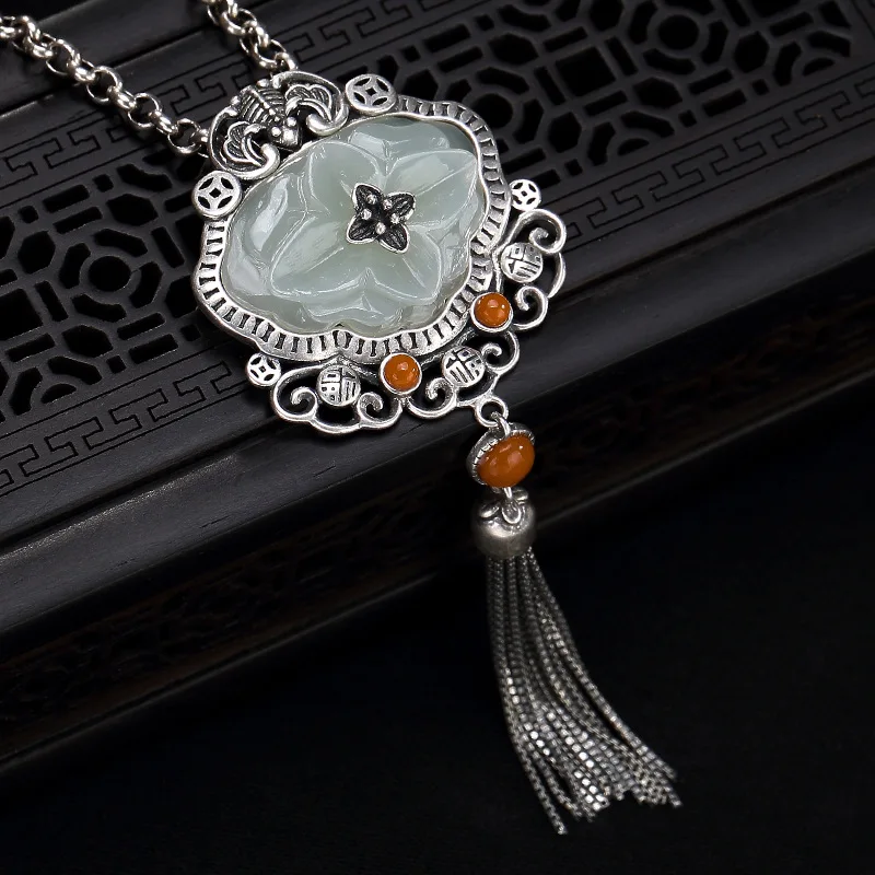 2018 New Arrival Ammonite,ammolite Accented Plant New S925 Pure Inlay Hetian Bai Yuna Retro Ruyi Ms Tassel Pendant In Sight
2018 New Arrival Ammonite,ammolite Accented Plant New S925 Pure Inlay Hetian Bai Yuna Retro Ruyi Ms Tassel Pendant In Sight