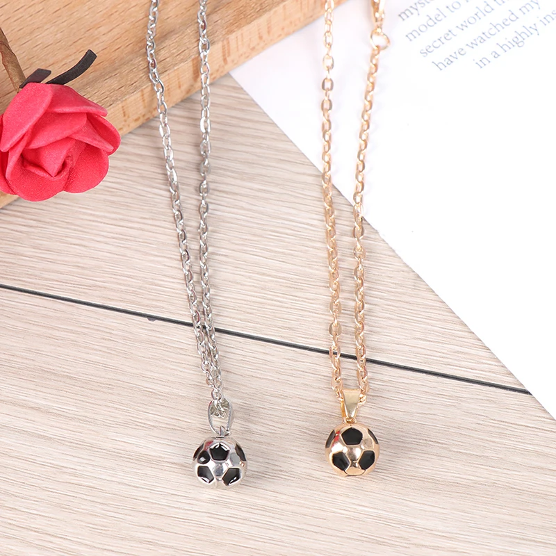 Sporty Necklace Football Pendant With Chain Soccer Necklace Men/Women Sport Ball Jewelry Gold /Siliver Color
Sporty Necklace Football Pendant With Chain Soccer Necklace Men/Women Sport Ball Jewelry Gold /Siliver Color