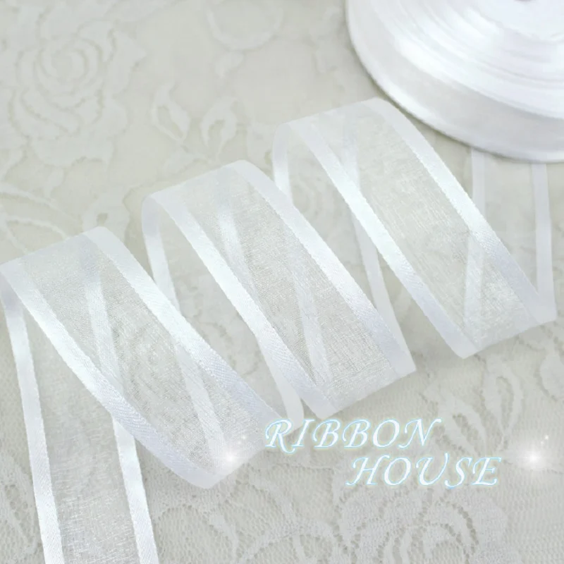 (50 yards/roll) 1'' (25mm) White broadside organza ribbons wholesale gift wrapping decoration
(50 yards/roll) 1'' (25mm) White broadside organza ribbons wholesale gift wrapping decoration