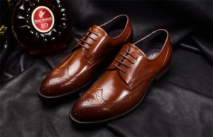 Men pointed toe carved Leather brogue shoes business men full grain leather handmade shoes lace-up all-season men shoes
Men pointed toe carved Leather brogue shoes business men full grain leather handmade shoes lace-up all-season men shoes