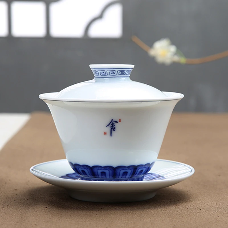 

gaiwan porcelain Chinese kungfu tea brewer cup bowl with saucer Jingdezhen blue-and-white china tureen with lid covered bowls