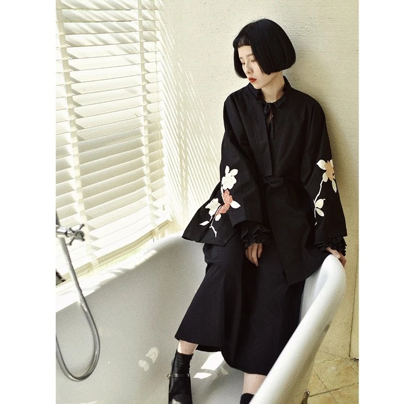 Kimonos woman 2019 yukata female Japanese outfits streetwear geisha women's kimono cosplay harajuku clothing haori obi FF2062
Kimonos woman 2019 yukata female Japanese outfits streetwear geisha women's kimono cosplay harajuku clothing haori obi FF2062