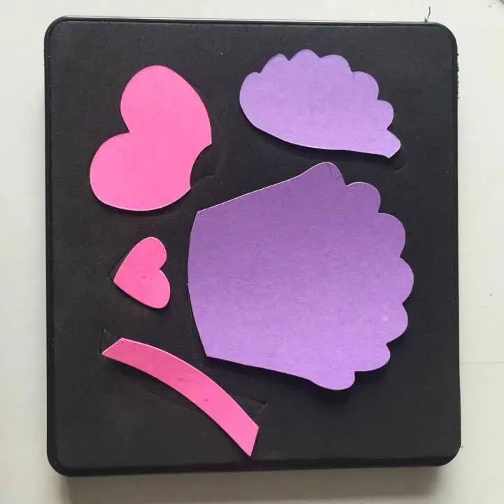 Art cake shapes Wooden steel rule scrapbooking die cutter, 15.8mm thick TY201599037
Art cake shapes Wooden steel rule scrapbooking die cutter, 15.8mm thick TY201599037