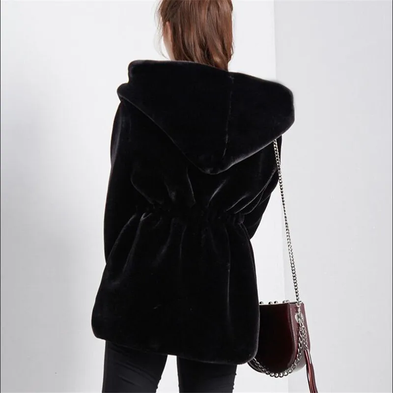 New Artificial Fur Coat Women Faux Mink Fur Coats Female Winter Warm Hooded Jackets Thick Belt Hairy Autumn Outerwear A5057 
New Artificial Fur Coat Women Faux Mink Fur Coats Female Winter Warm Hooded Jackets Thick Belt Hairy Autumn Outerwear A5057