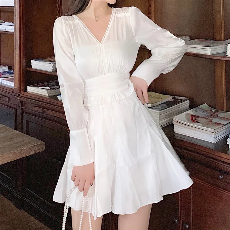 Women Long Sleeve Hollow Out Mini Ladies Dresses Backless White Black Dresses Women Clothes 2019 Summer Casual Elegant Dress
Women Long Sleeve Hollow Out Mini Ladies Dresses Backless White Black Dresses Women Clothes 2019 Summer Casual Elegant Dress