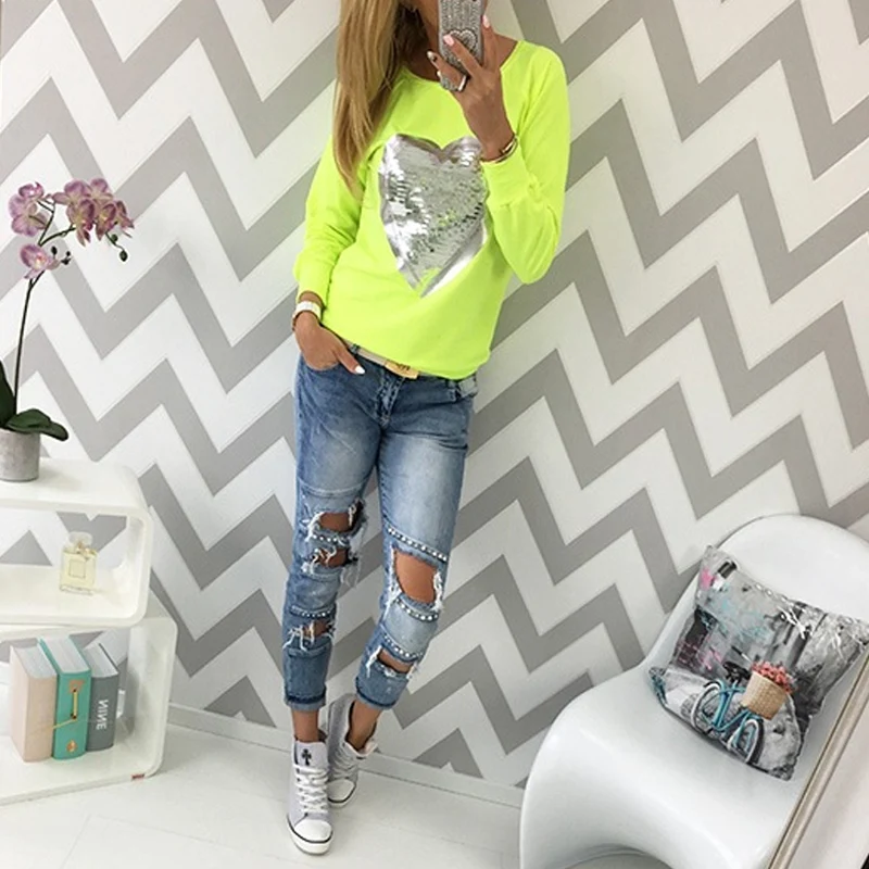 New Fashion Autumn Spring Womens Long Sleeve Casual Slash Neck Tees Tops Sequined Bling Heart-shaped T-shirts Big Size 4XL Q4337
New Fashion Autumn Spring Womens Long Sleeve Casual Slash Neck Tees Tops Sequined Bling Heart-shaped T-shirts Big Size 4XL Q4337