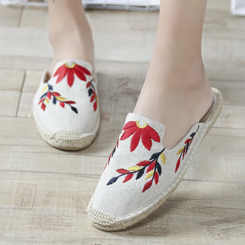 2018 Women Sandals Shoes Embroidered Half Slippers Flip Flops Slip on Canvas Shoes Sandals Flats Shoes Woman Sapato Feminino
2018 Women Sandals Shoes Embroidered Half Slippers Flip Flops Slip on Canvas Shoes Sandals Flats Shoes Woman Sapato Feminino