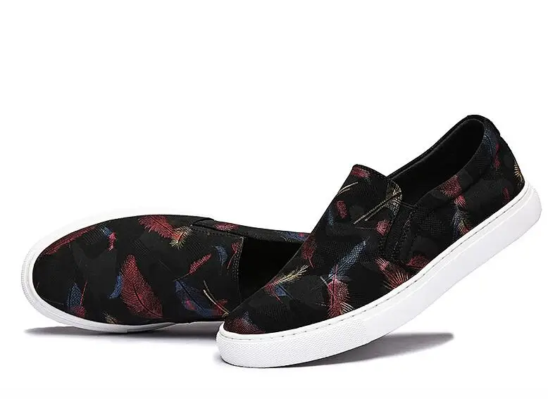 New Mens Fashion Casual Flats canvas Loafers Men's Designer Dress Shoes embroidery Loafers Men's Platform Driving Shoes EUR38-44
New Mens Fashion Casual Flats canvas Loafers Men's Designer Dress Shoes embroidery Loafers Men's Platform Driving Shoes EUR38-44
