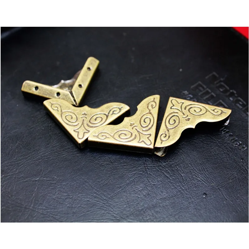 Wholesale Bronze Tone Book Scrapbooking Albums Menus Corner Protectors Metal Corners,Pattern Carved,25mm,Fit 5mm thick,200PCs
Wholesale Bronze Tone Book Scrapbooking Albums Menus Corner Protectors Metal Corners,Pattern Carved,25mm,Fit 5mm thick,200PCs