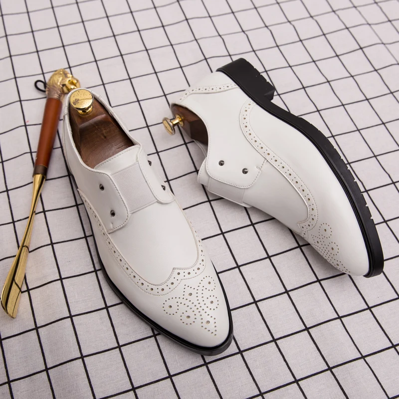 Men Brogue Shoes Slip-on Comfortable Oxfords Zapatos De Hombre Brand Fashion Bullock Carve Formal Dress Shoes Men Business Shoes
Men Brogue Shoes Slip-on Comfortable Oxfords Zapatos De Hombre Brand Fashion Bullock Carve Formal Dress Shoes Men Business Shoes