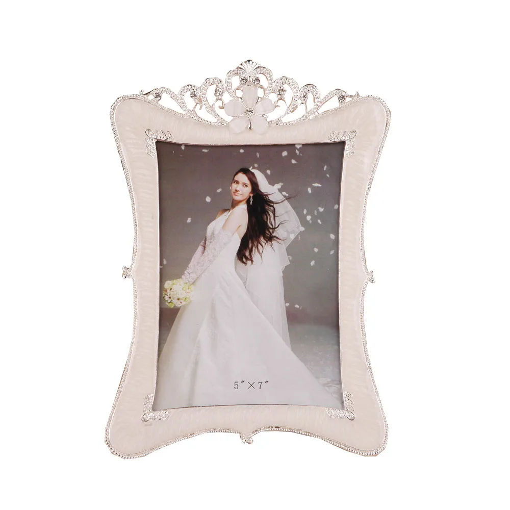 European Style Metal Photo Picture Frames , Metal Picture Holders Ideal For Home Decor, Gifts, Wedding MPF025
European Style Metal Photo Picture Frames , Metal Picture Holders Ideal For Home Decor, Gifts, Wedding MPF025