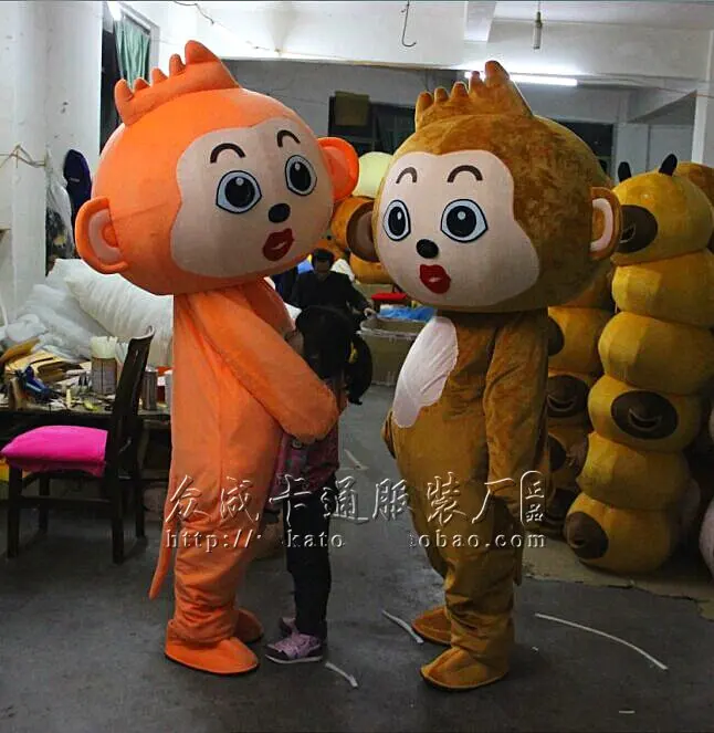 Озорная оранжевая и коричневая искусственная картинка Mascotte с мультяшным изображением костюм для косплея на Хэллоуин день рождения
Озорная оранжевая и коричневая искусственная картинка Mascotte с мультяшным изображением костюм для косплея на Хэллоуин день рождения