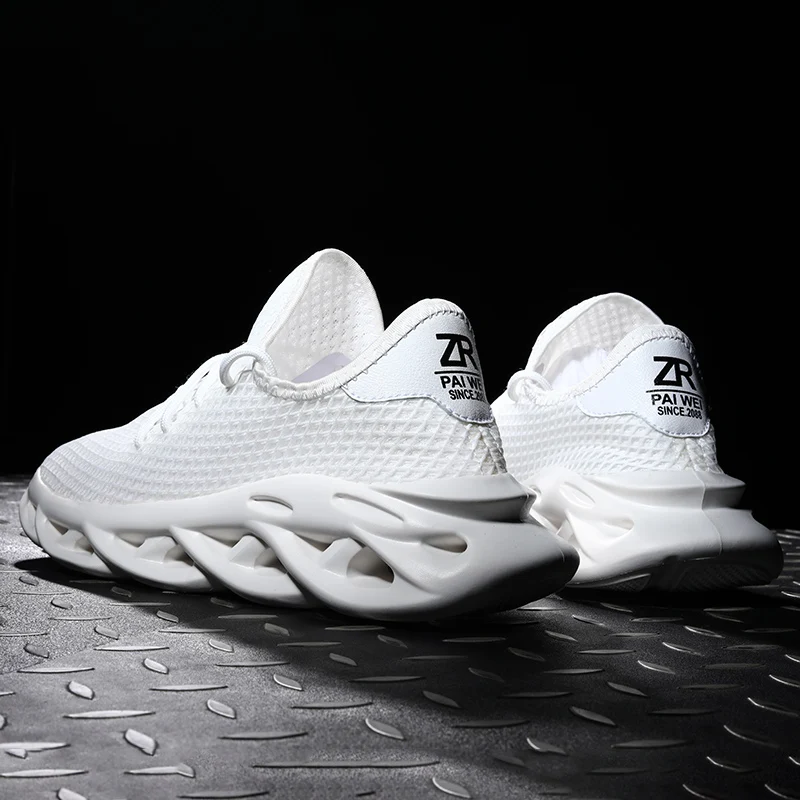 Shoes Men Sneakers 2019 Summer Autumn Ultra Baskets Breathable Casual Shoes Sapato Masculino Krasovki Zapatos De Hombre
Shoes Men Sneakers 2019 Summer Autumn Ultra Baskets Breathable Casual Shoes Sapato Masculino Krasovki Zapatos De Hombre