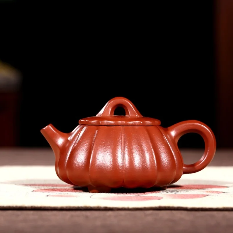 Manufacturers wholesale all hand small coal pit mud jin zhu cystic stone gourd ladle yixing famous tea set custom teapot
Manufacturers wholesale all hand small coal pit mud jin zhu cystic stone gourd ladle yixing famous tea set custom teapot