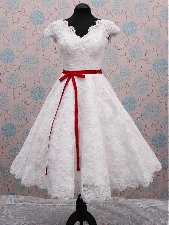 High Quality V Neck A Line Lace Reception Wedding Dresses for Garden/Outdoor 2019 Wedding Gowns Bride Dress robe de mariage
High Quality V Neck A Line Lace Reception Wedding Dresses for Garden/Outdoor 2019 Wedding Gowns Bride Dress robe de mariage
