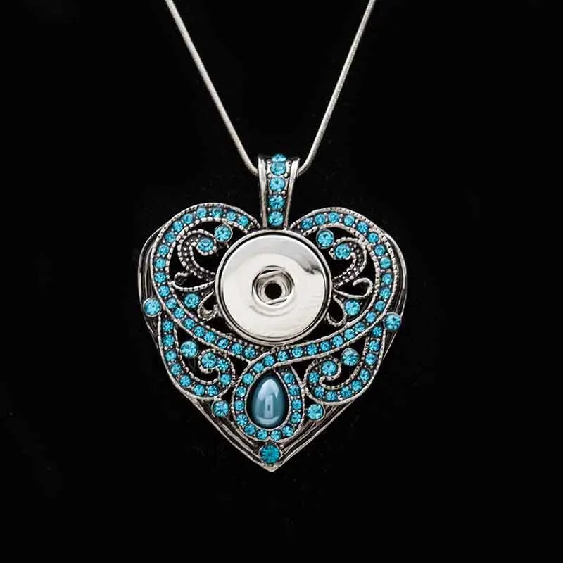 Hot Sale Heart 167 Rhinestone Snaps Button Necklace Pendant Necklace Fit 18mm Buttons For Women Charm jewelry
Hot Sale Heart 167 Rhinestone Snaps Button Necklace Pendant Necklace Fit 18mm Buttons For Women Charm jewelry