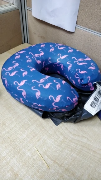 HUGSIDEA Christmas Gift U Shaped Memory Foam Pillow Travel Neck Pillow Health Care Headrest for Body Office Flight Car Traveling
HUGSIDEA Christmas Gift U Shaped Memory Foam Pillow Travel Neck Pillow Health Care Headrest for Body Office Flight Car Traveling