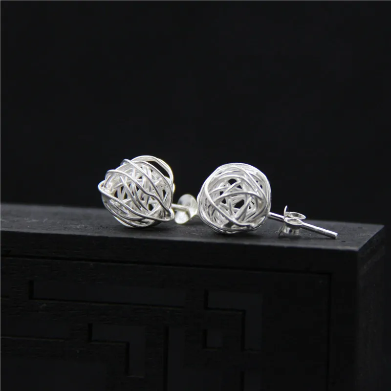 Серьги-гвоздики женские C & R S925, ажурные, ручной работы, тайские серебряные серьги
Серьги-гвоздики женские C & R S925, ажурные, ручной работы, тайские серебряные серьги
