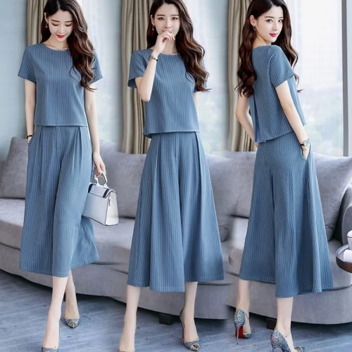 Goddess Summer Outfits Striped Women 2 Piece Set Top And Pants Korean Women's Suit Office Lady Ensemble Femme Deux Pieces
Goddess Summer Outfits Striped Women 2 Piece Set Top And Pants Korean Women's Suit Office Lady Ensemble Femme Deux Pieces