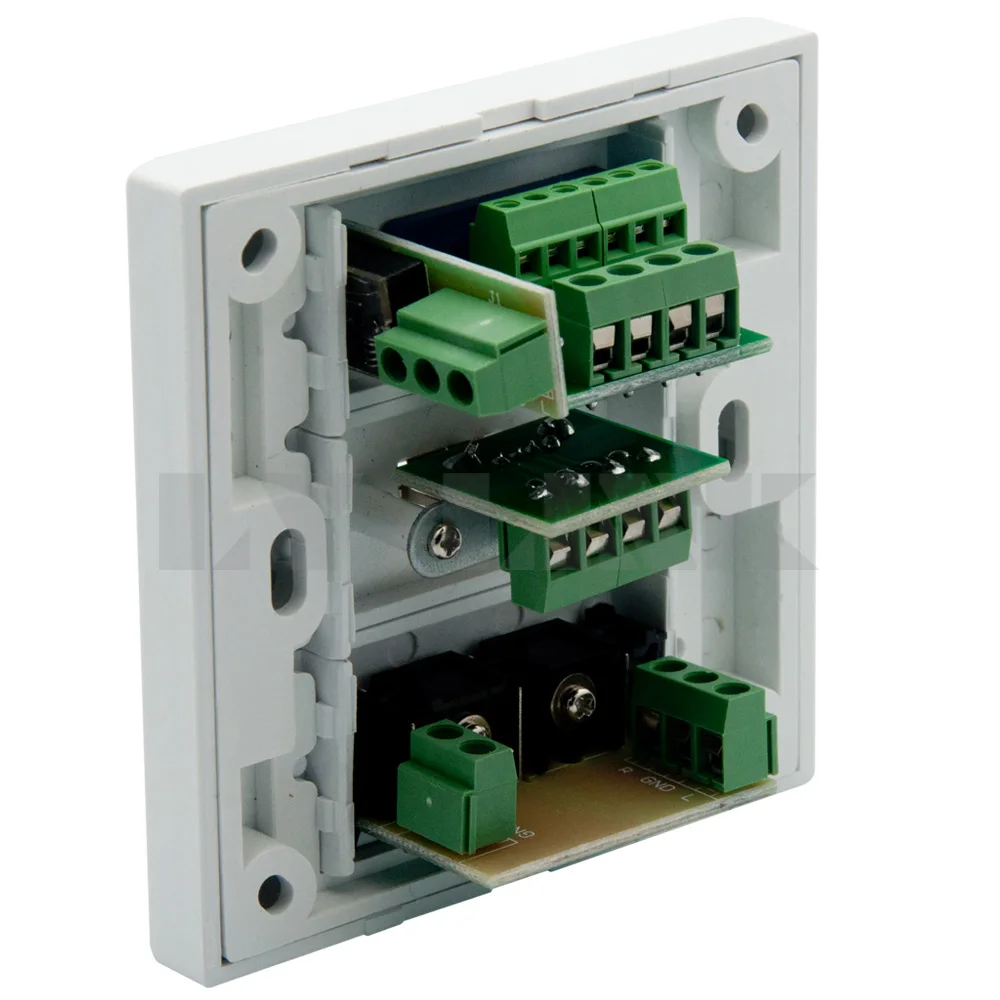 VGA, 3.5mm audio, USB, 3RCA AV wall plate with back side screw connection support DIY
VGA, 3.5mm audio, USB, 3RCA AV wall plate with back side screw connection support DIY