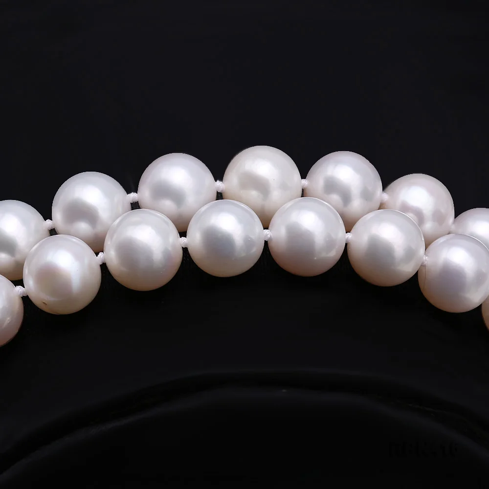 JYX 2019 Vintage Pearl Necklace colorful9-9.5mm White natural Freshwater Cultured Pearl Crystal Pendant Women Necklace 19 
JYX 2019 Vintage Pearl Necklace colorful9-9.5mm White natural Freshwater Cultured Pearl Crystal Pendant Women Necklace 19