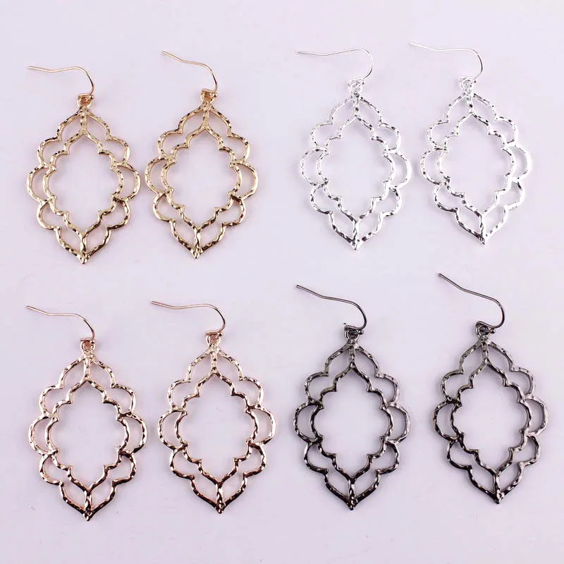 ZWPON Fashion Zinc Alloy Morocco Filigree Earrings Gold Plating Alloy Flower Brand Statement Drop Earrings for Woman Jewelry
ZWPON Fashion Zinc Alloy Morocco Filigree Earrings Gold Plating Alloy Flower Brand Statement Drop Earrings for Woman Jewelry