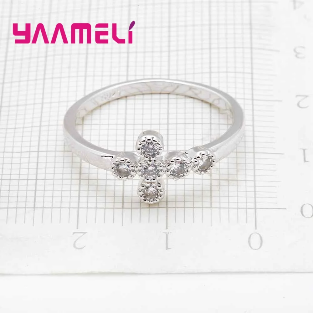 Cool Women Unisex Style Formal Cross Shape Jewelry Beautiful Clear Crystal Finger Rings Fashion Free Shipping
Cool Women Unisex Style Formal Cross Shape Jewelry Beautiful Clear Crystal Finger Rings Fashion Free Shipping