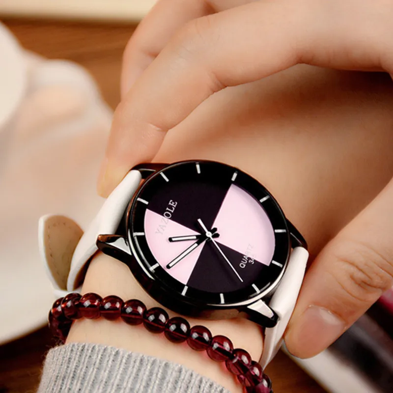 YAZOLE Luxury Brand Wrist Watch Women Watches Fashion Mix Color Quartz Watch Unisex Leather Watch Relogio Feminino Female Clock
YAZOLE Luxury Brand Wrist Watch Women Watches Fashion Mix Color Quartz Watch Unisex Leather Watch Relogio Feminino Female Clock