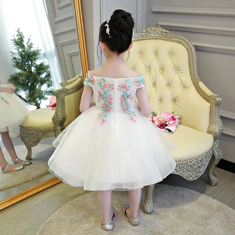 2019 New Girls Baby Embroidery Flowers Birthday Wedding Ball Gown Dress Children Kids TuTu Short Dress Costume Pageant Dresses
2019 New Girls Baby Embroidery Flowers Birthday Wedding Ball Gown Dress Children Kids TuTu Short Dress Costume Pageant Dresses